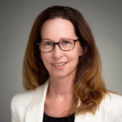 Pam Holt image